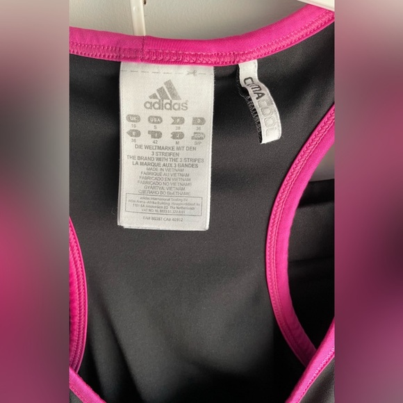 Adidas Women’s Matching Athletic Set in Black & Hot Pink - Picture 3 of 13